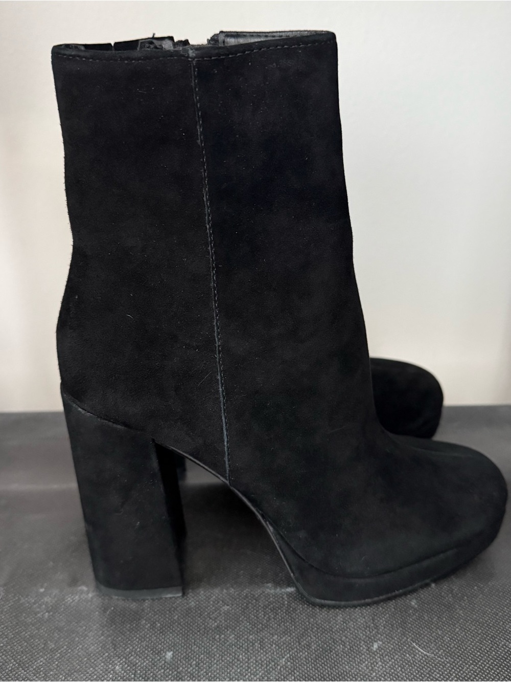 Steve Madden Black Suede Block Heel Ankle Boots